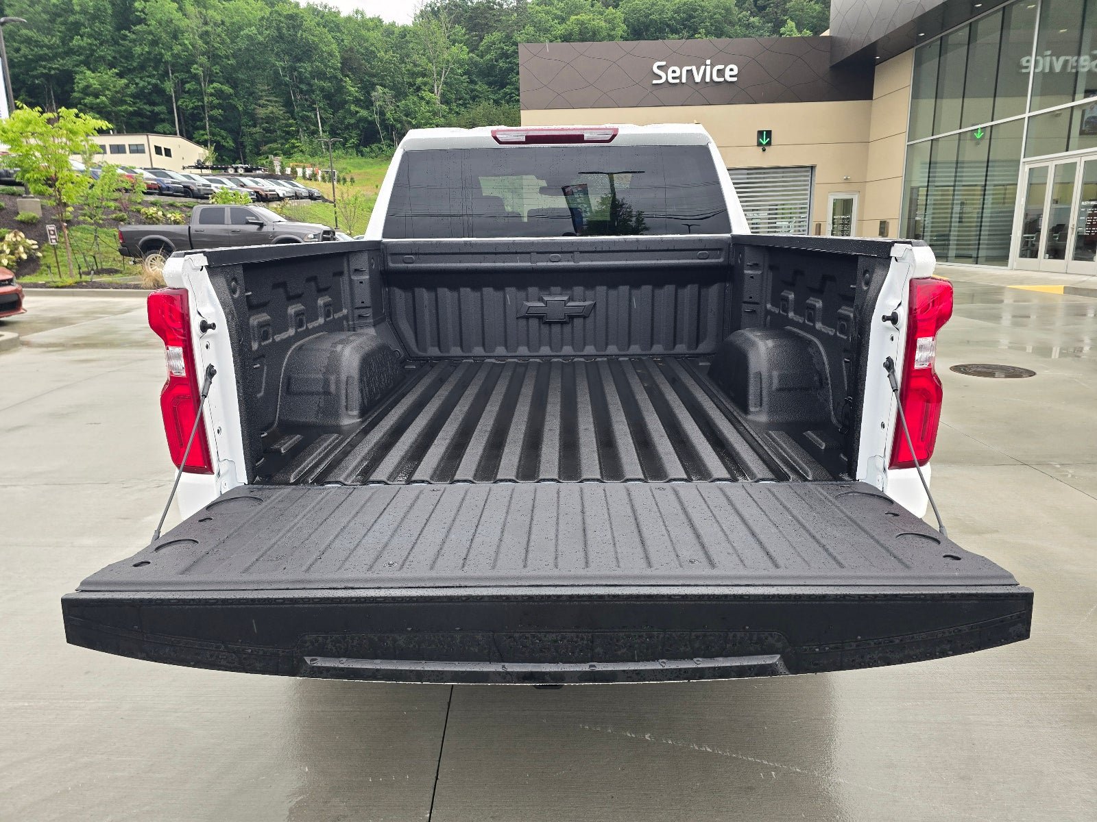 Used 2026 Chevrolet Silverado 1500 RST w/ Protection Package AWD/4WD image 10