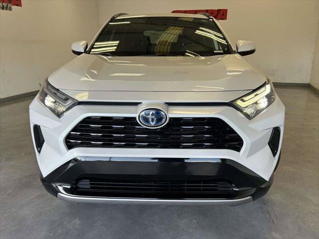 Certified 2024 Toyota RAV4 SE w/ Convenience Package AWD/4WD image 8