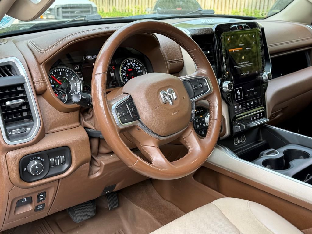 Used 2020 RAM 1500 Laramie AWD/4WD image 18