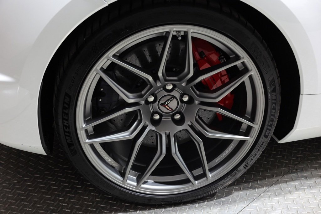 Used 2025 Chevrolet Corvette Z06 image 56