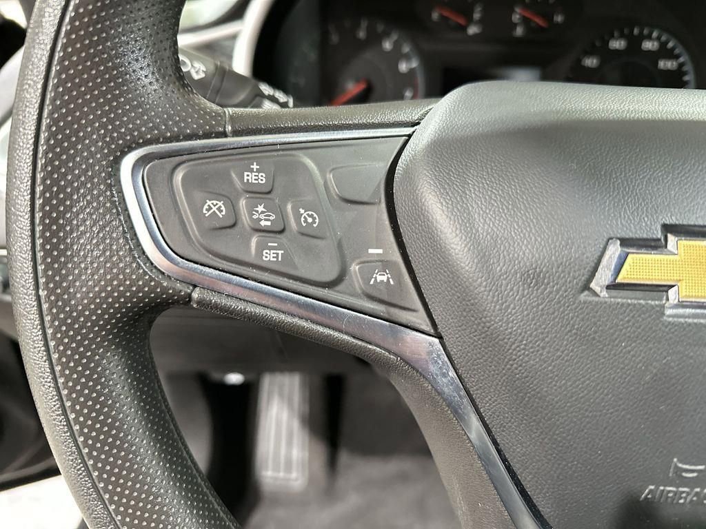 Used 2024 Chevrolet Malibu LT image 30