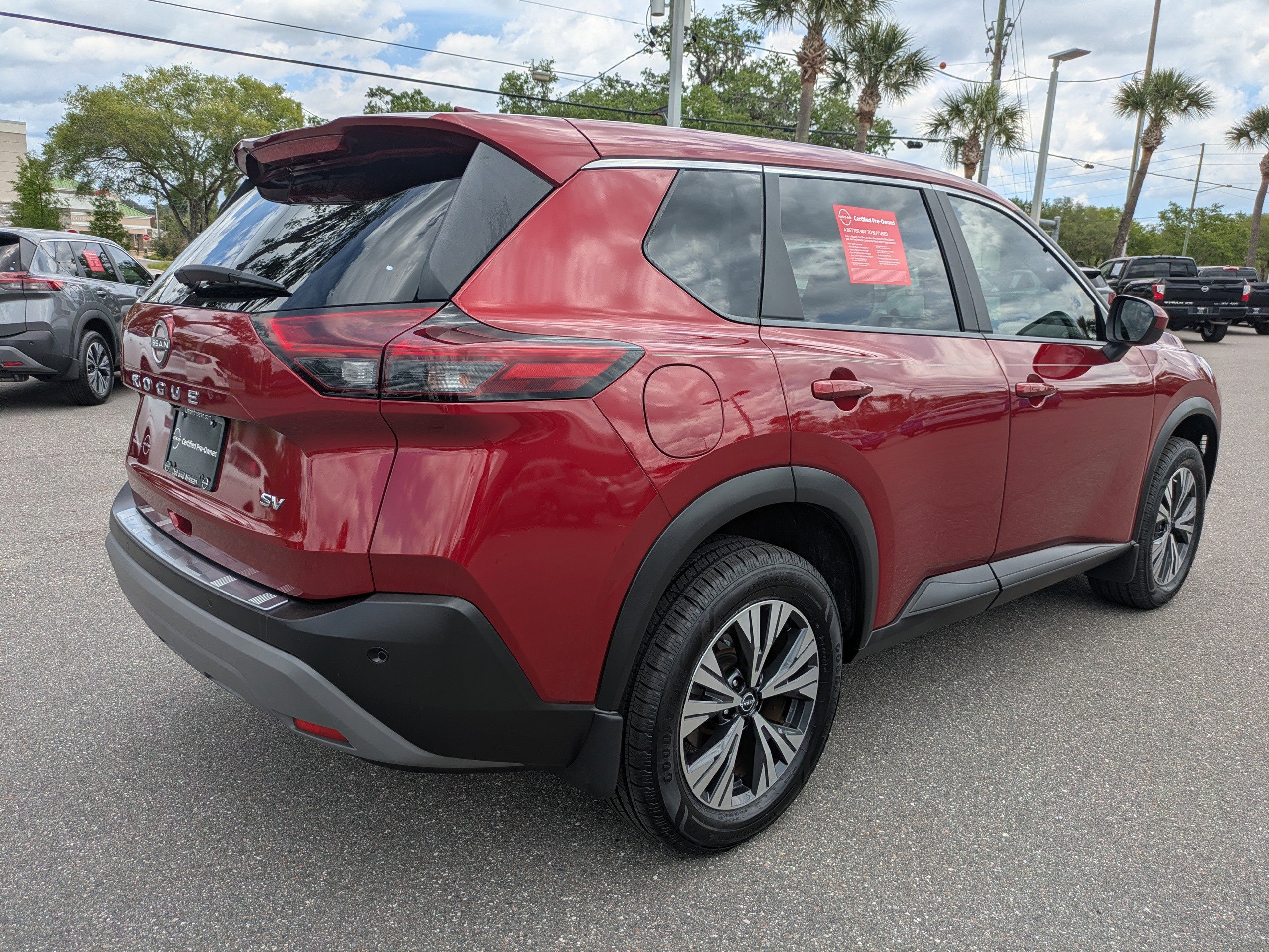 Certified 2023 Nissan Rogue SV FWD image 4