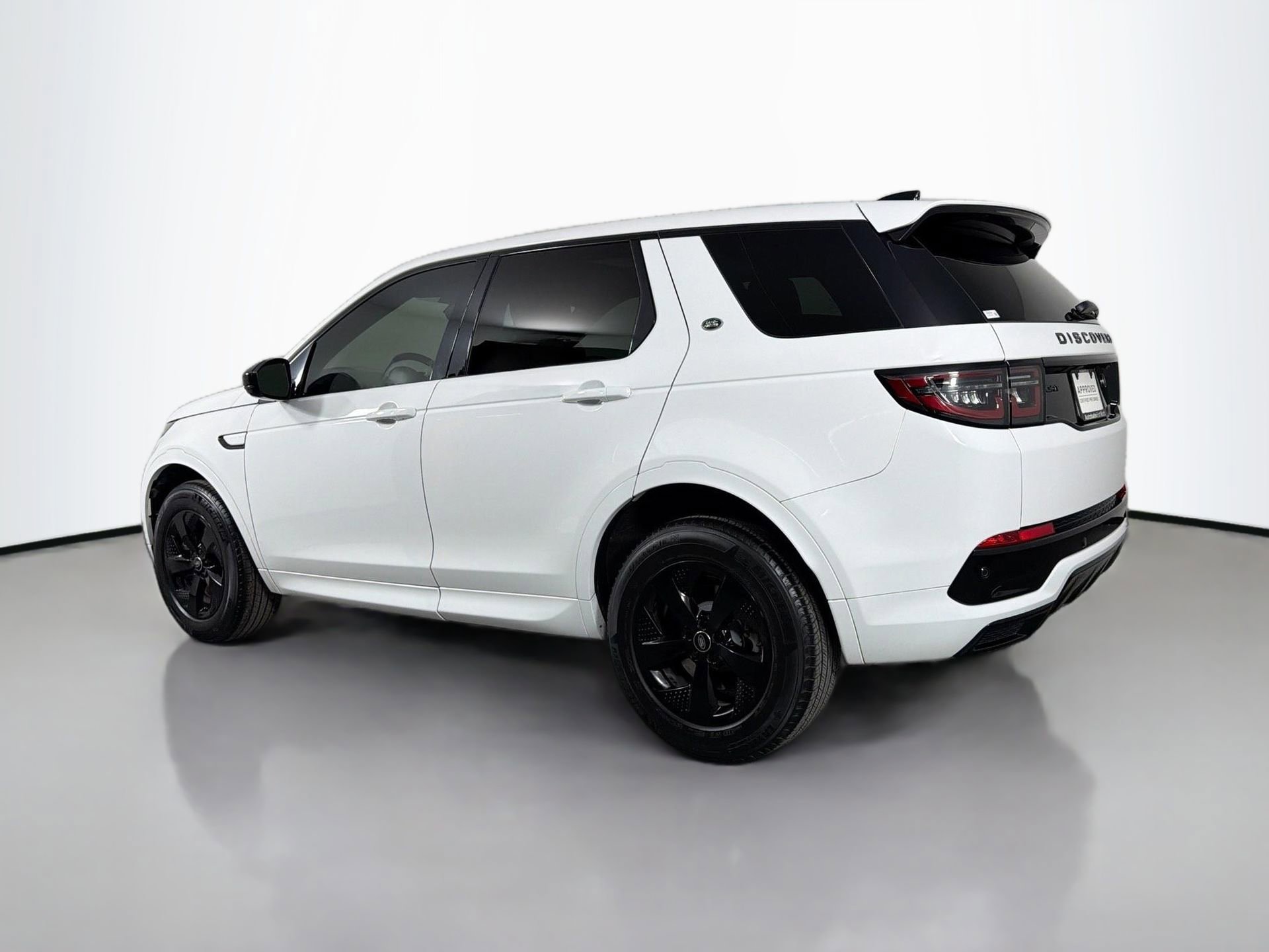 Used 2022 Land Rover Discovery Sport S R-Dynamic image 8