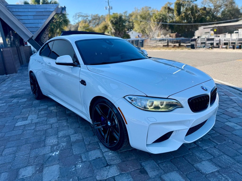 Used 2017 BMW M2 image 3