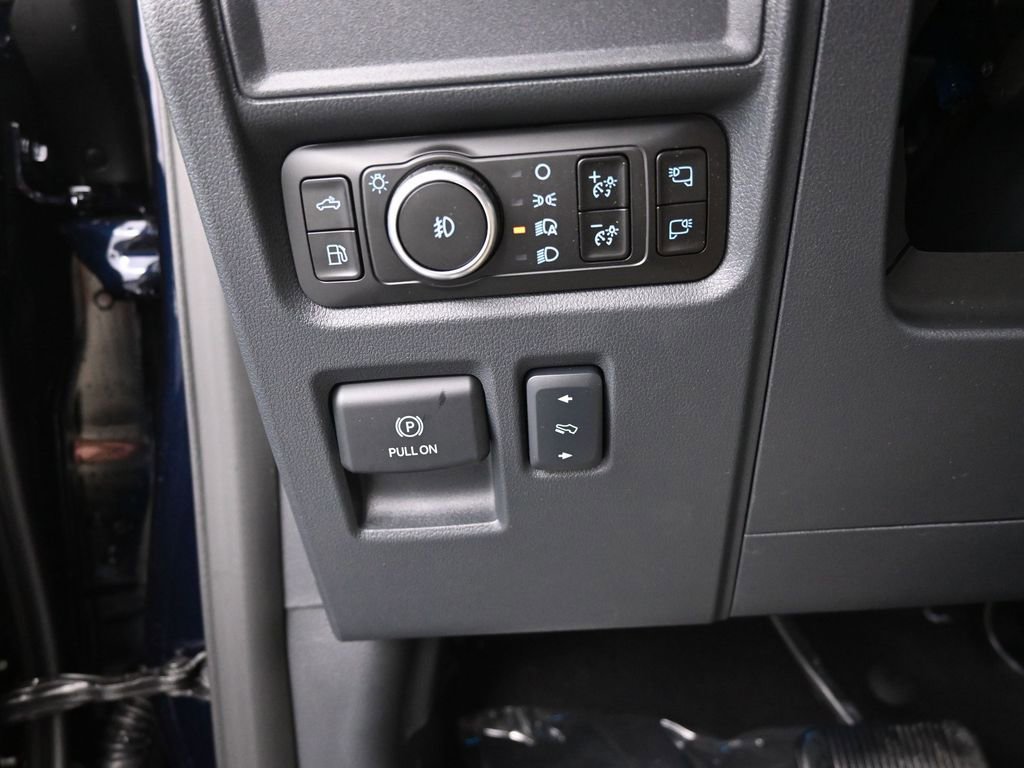 New 2025 Ford F150 Lariat image 28