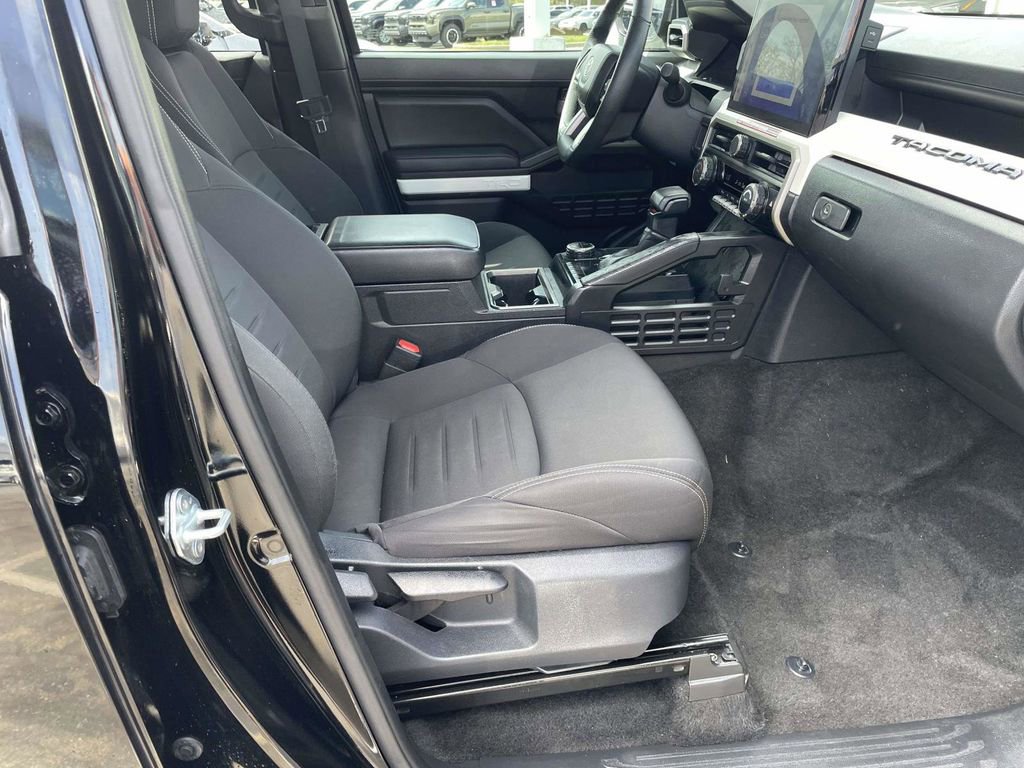 Used 2024 Toyota Tacoma TRD Sport RWD image 47