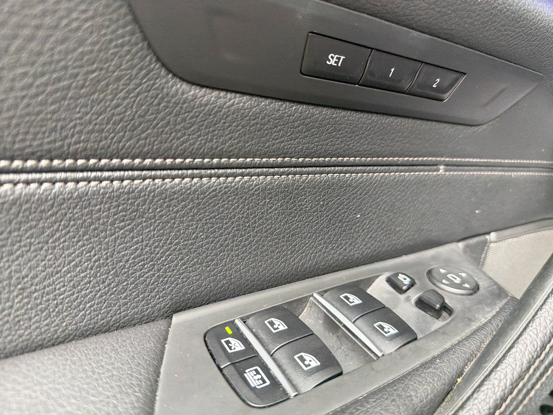 Used 2019 BMW 540i xDrive w/ M Sport Package AWD/4WD image 15