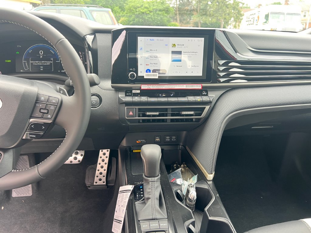 New 2026 Toyota Camry SE FWD image 11
