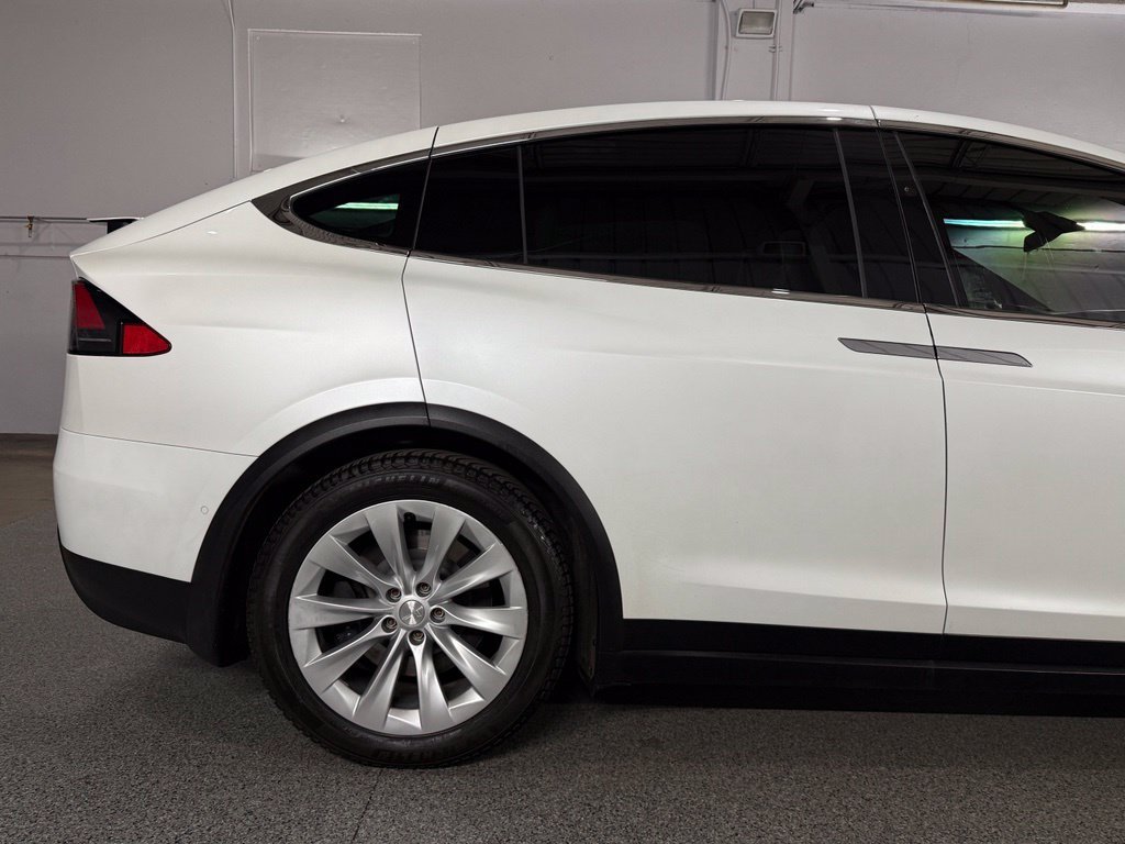 Used 2019 Tesla Model X Long Range AWD/4WD image 9