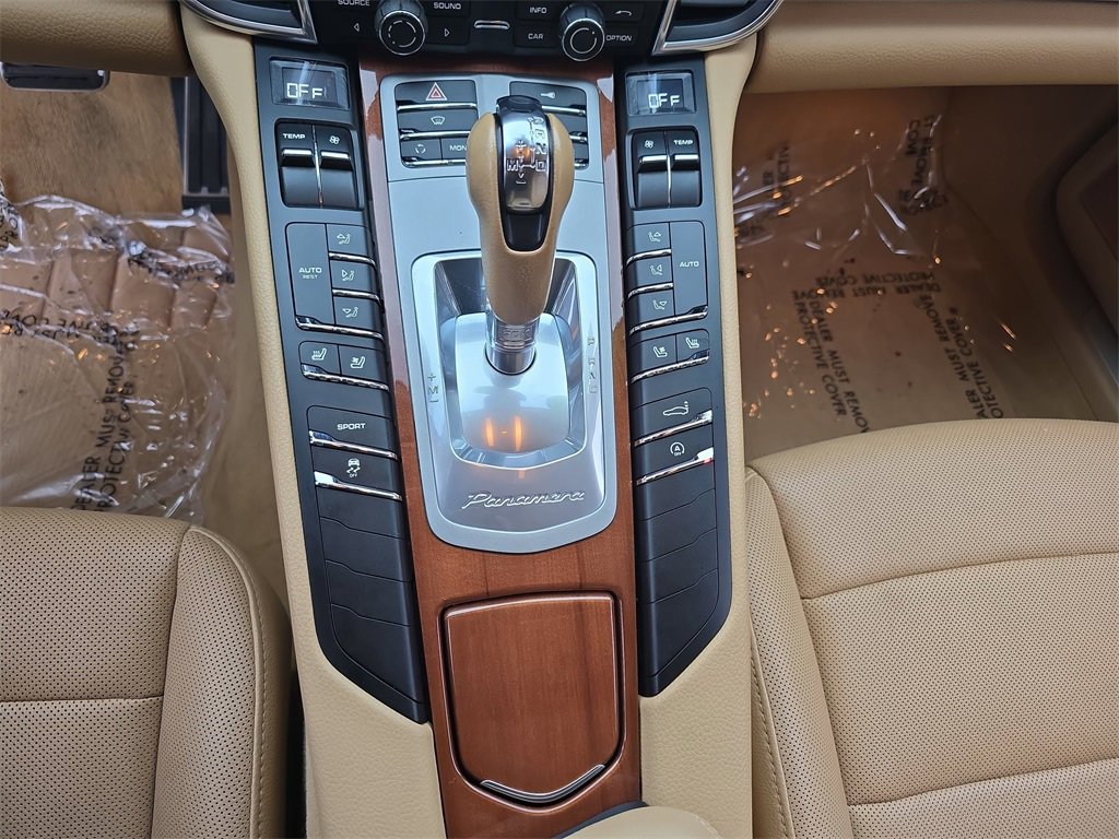 Used 2011 Porsche Panamera 4 image 28