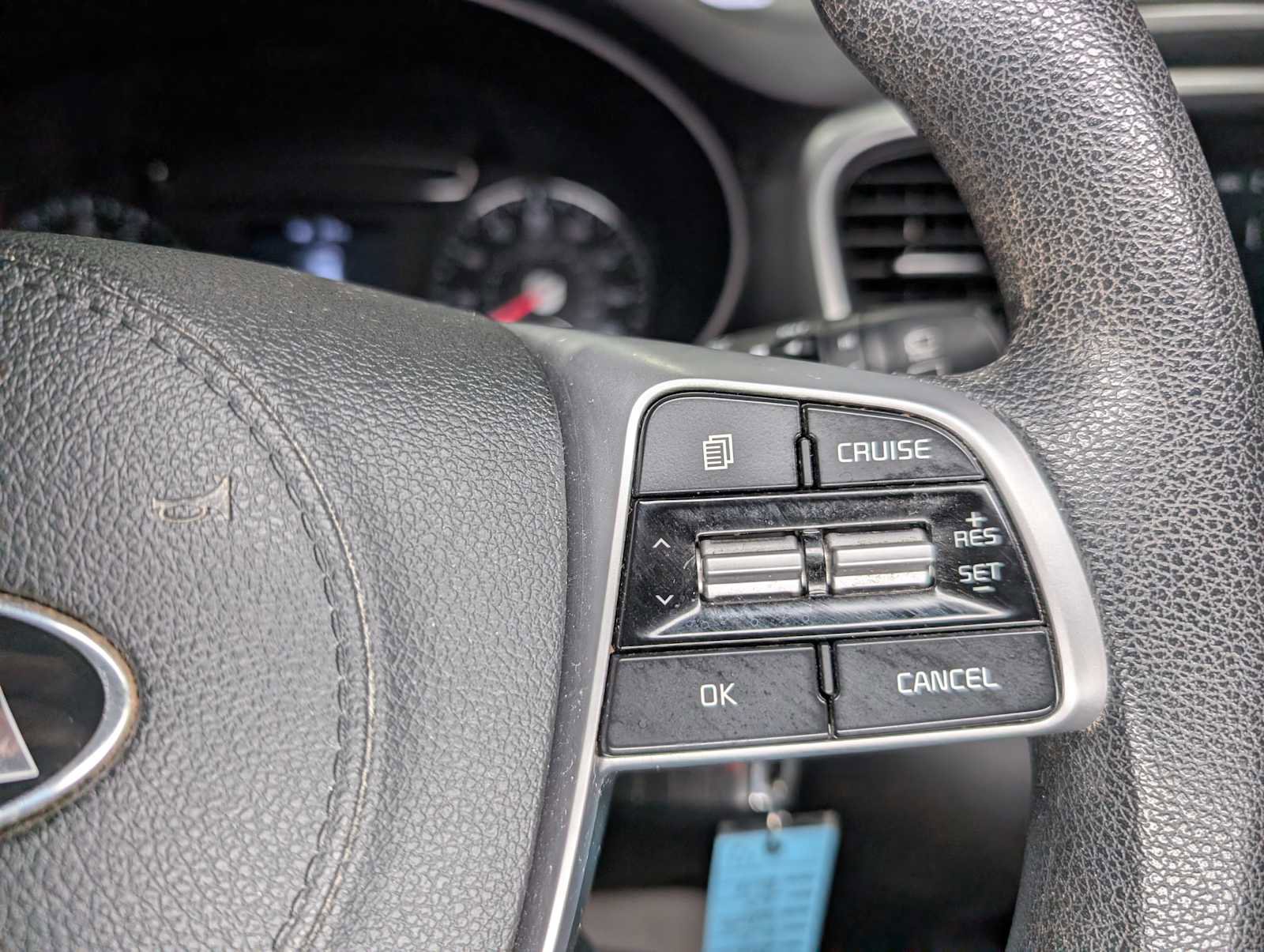 Used 2020 Kia Sorento LX image 29