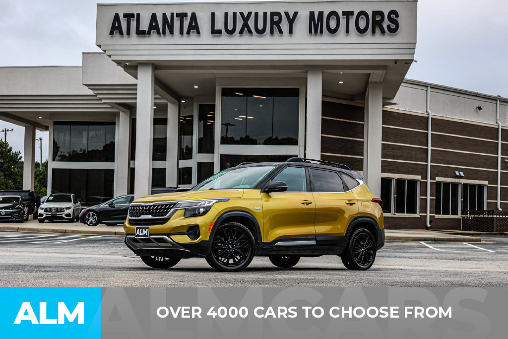 Used 2022 Kia Seltos Nightfall Edition AWD/4WD image 2