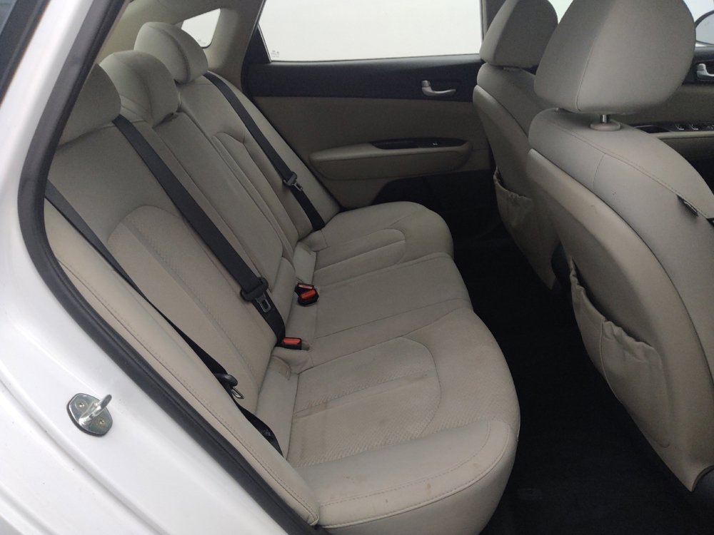 Used 2018 Kia Optima LX w/ 17" Alloy Wheels Package image 19