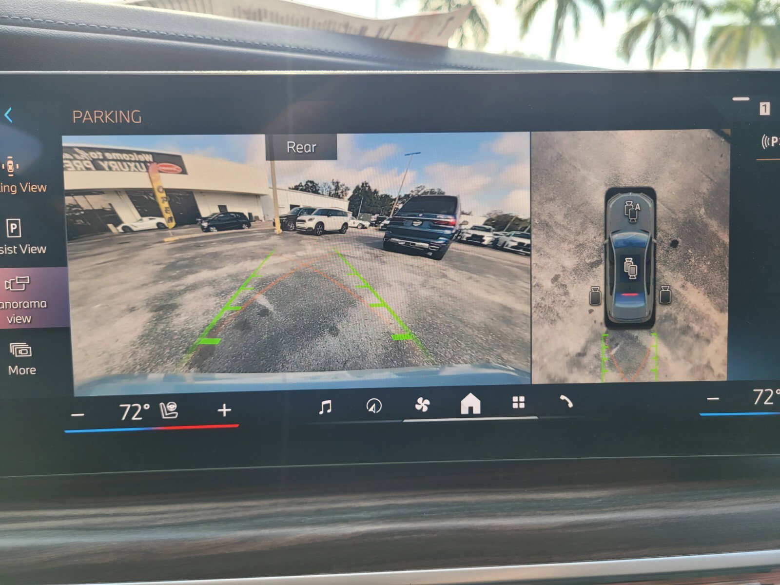 Used 2023 BMW 740i image 23