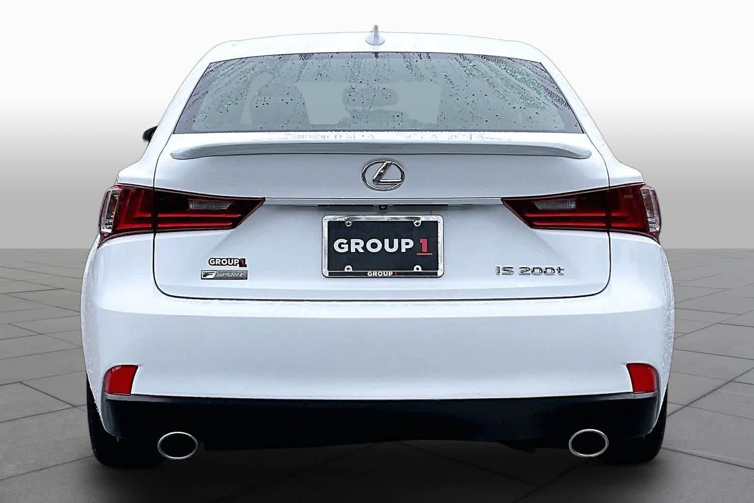 Used 2016 Lexus IS 200t w/ F Sport Package RWD image 5