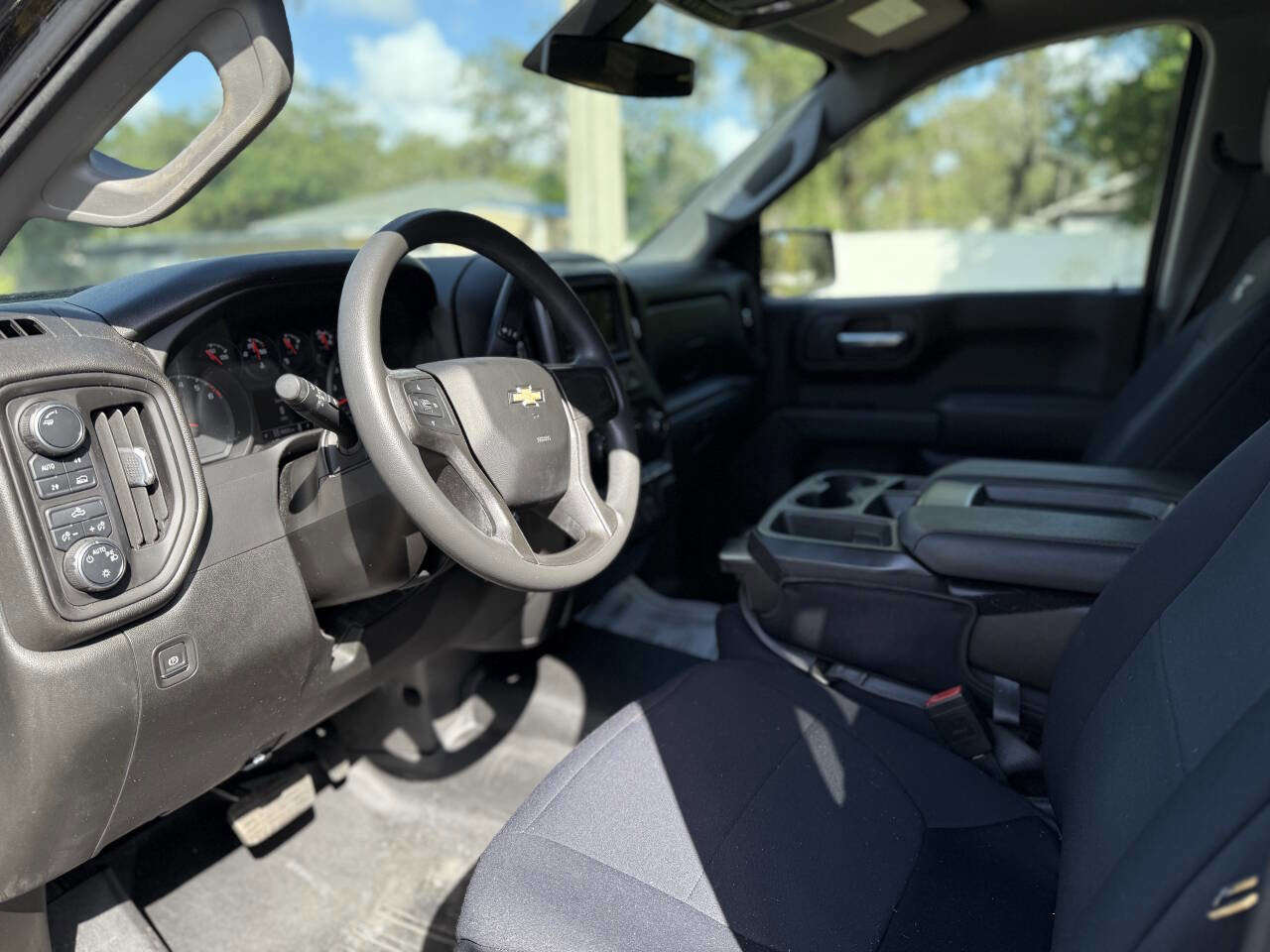 Used 2021 Chevrolet Silverado 1500 Custom image 13