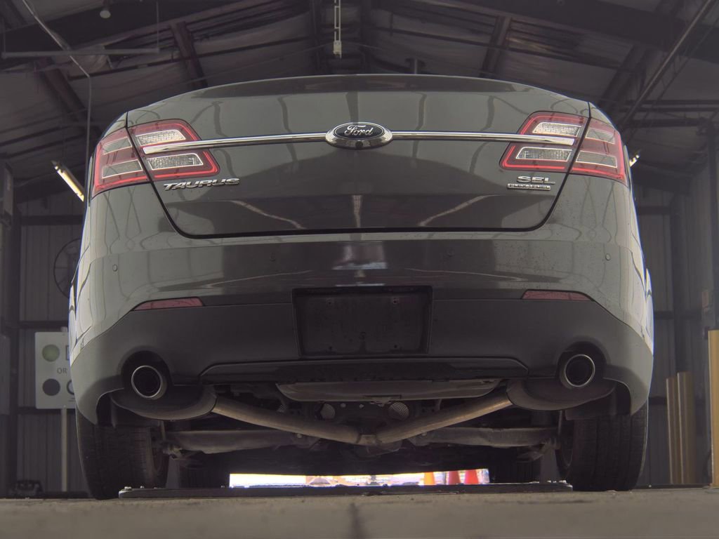 Used 2019 Ford Taurus SEL w/ Equipment Group 201A image 7