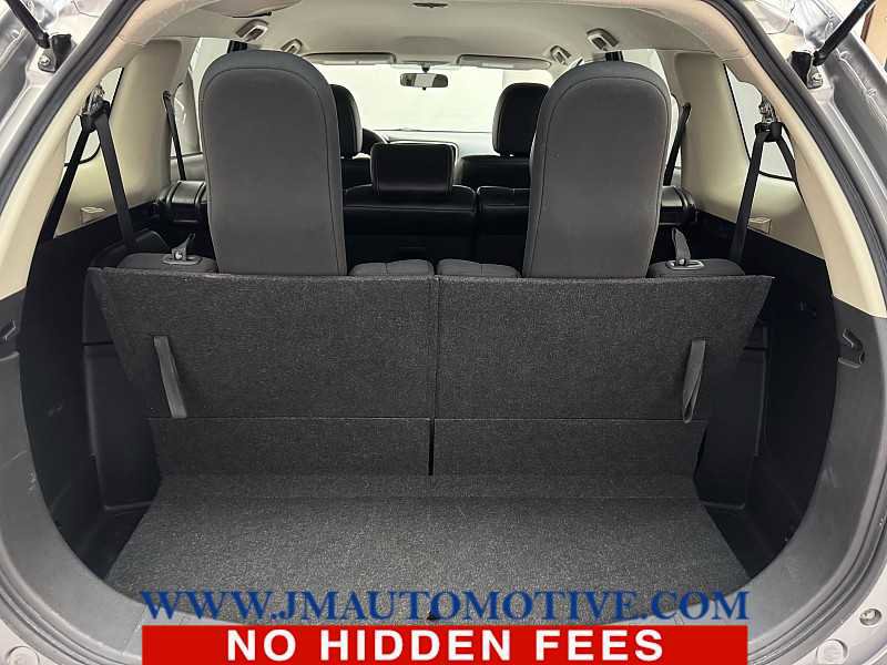 Used 2015 Mitsubishi Outlander SE AWD/4WD image 17