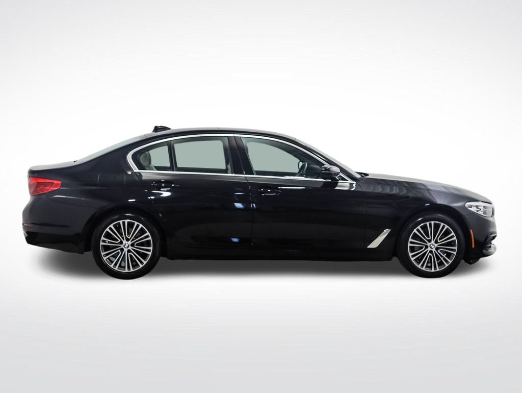 Used 2019 BMW 530i xDrive w/ Convenience Package AWD/4WD image 6