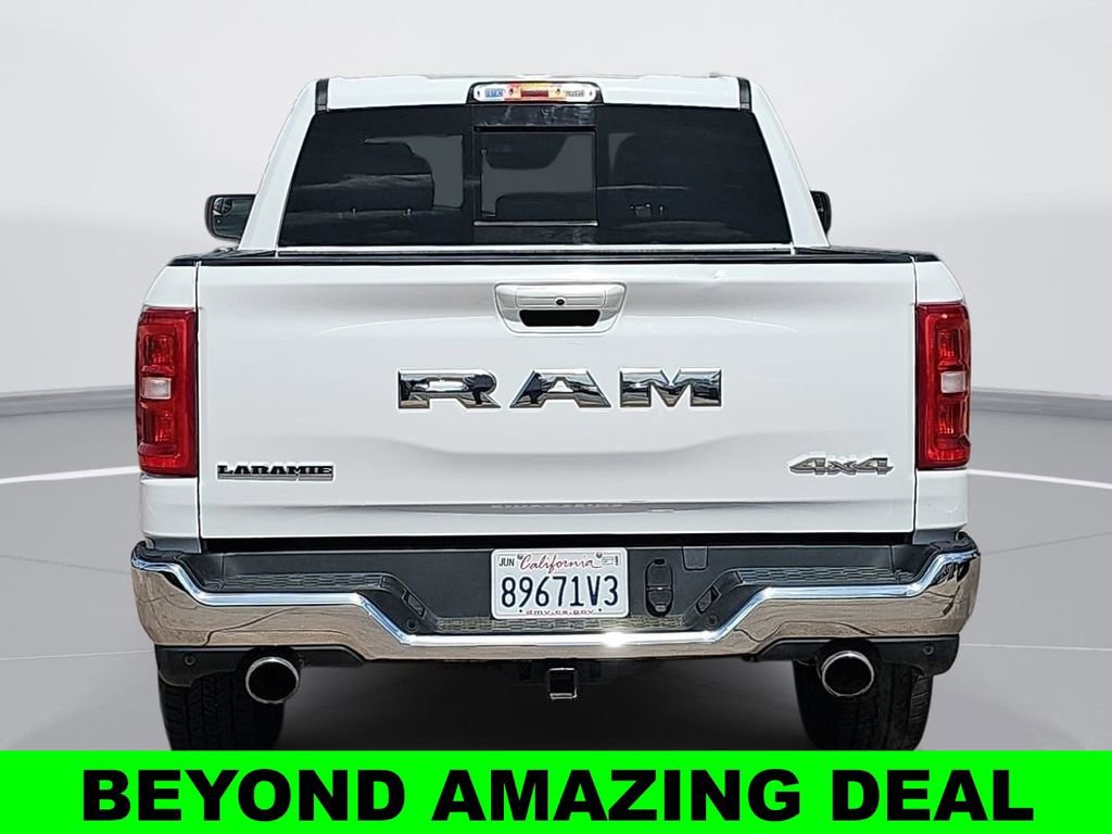 Used 2025 RAM 1500 Laramie AWD/4WD image 4