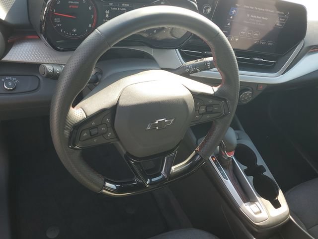 Certified 2025 Chevrolet Trax RS w/ Driver Confidence Package FWD image 16