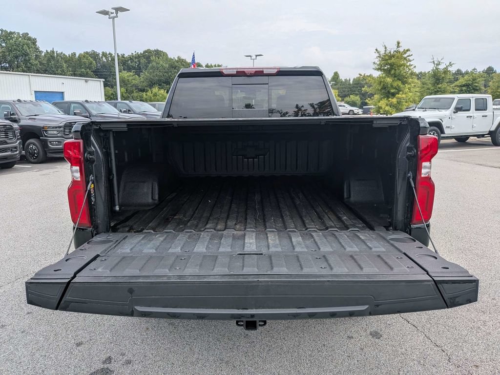 Used 2025 Chevrolet Silverado 1500 ZR2 w/ Technology Package AWD/4WD image 11