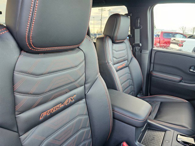 New 2025 Nissan Frontier PRO-4X w/ Pro Premium Package image 15