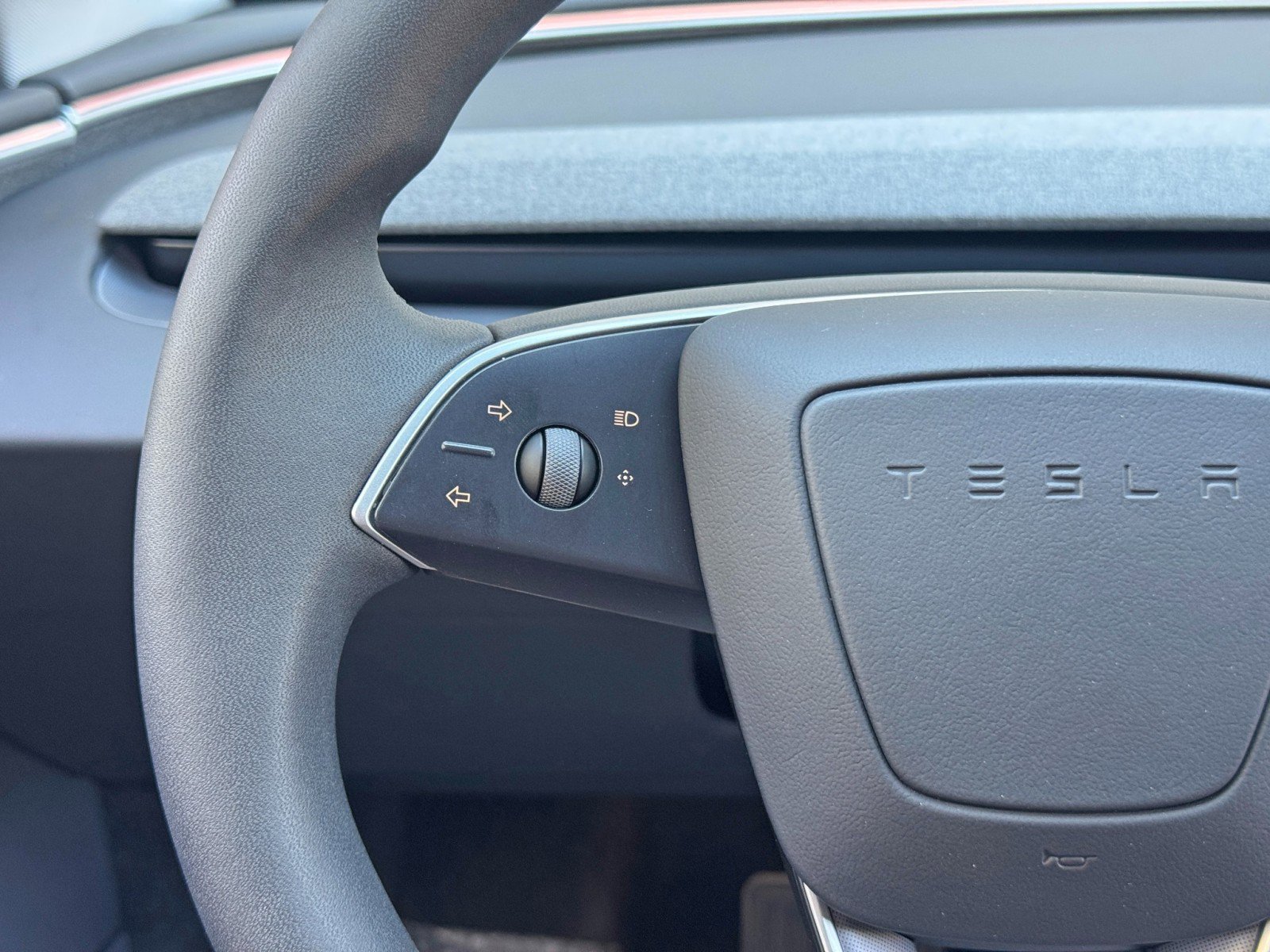 Used 2025 Tesla Model 3 Long Range RWD image 19