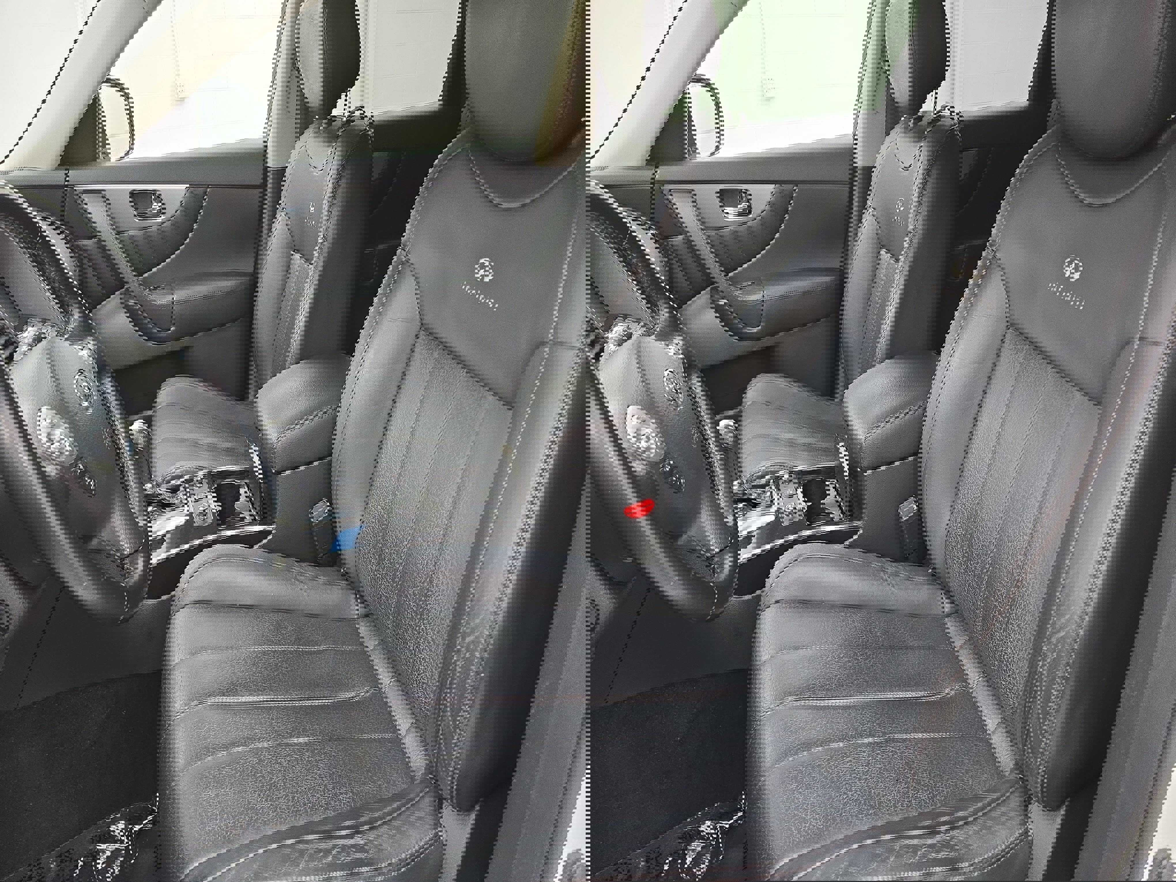 Used 2014 INFINITI QX70 AWD w/ Premium Package image 15