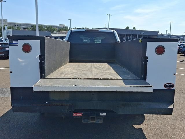 Certified 2022 Ford F550 4x4 Crew Cab Super Duty w/ Power Equipment Group image 27