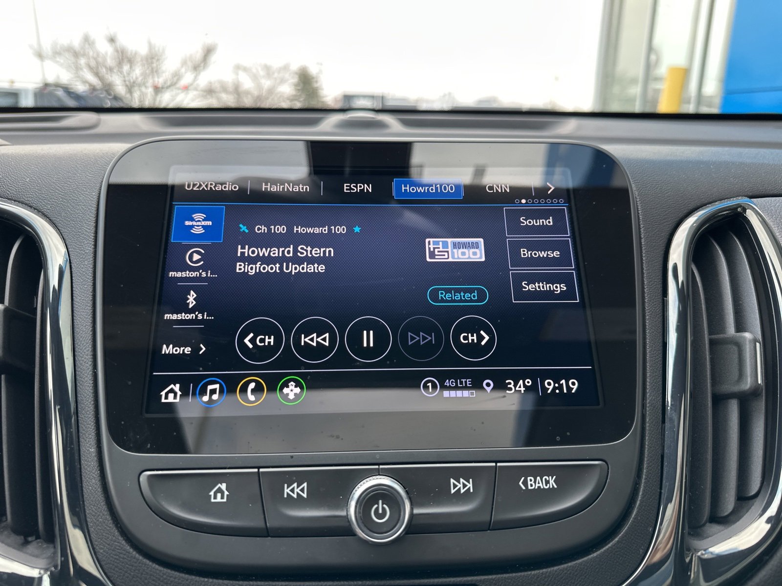 Used 2023 Chevrolet Equinox RS w/ RS Leather Package image 23