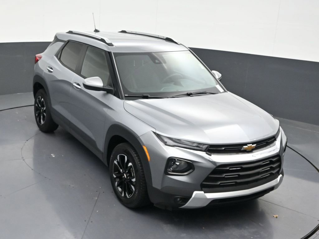 Used 2023 Chevrolet TrailBlazer LT FWD image 22