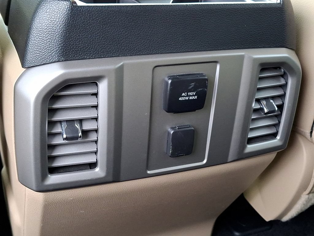 Used 2016 Ford F150 Lariat w/ Equipment Group 501A Mid AWD/4WD image 13