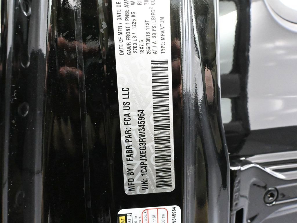 Used 2024 Jeep Wrangler Sahara image 45