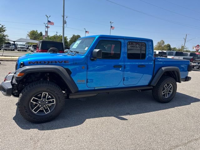 New 2026 Jeep Gladiator Mojave w/ Technology Group AWD/4WD image 3