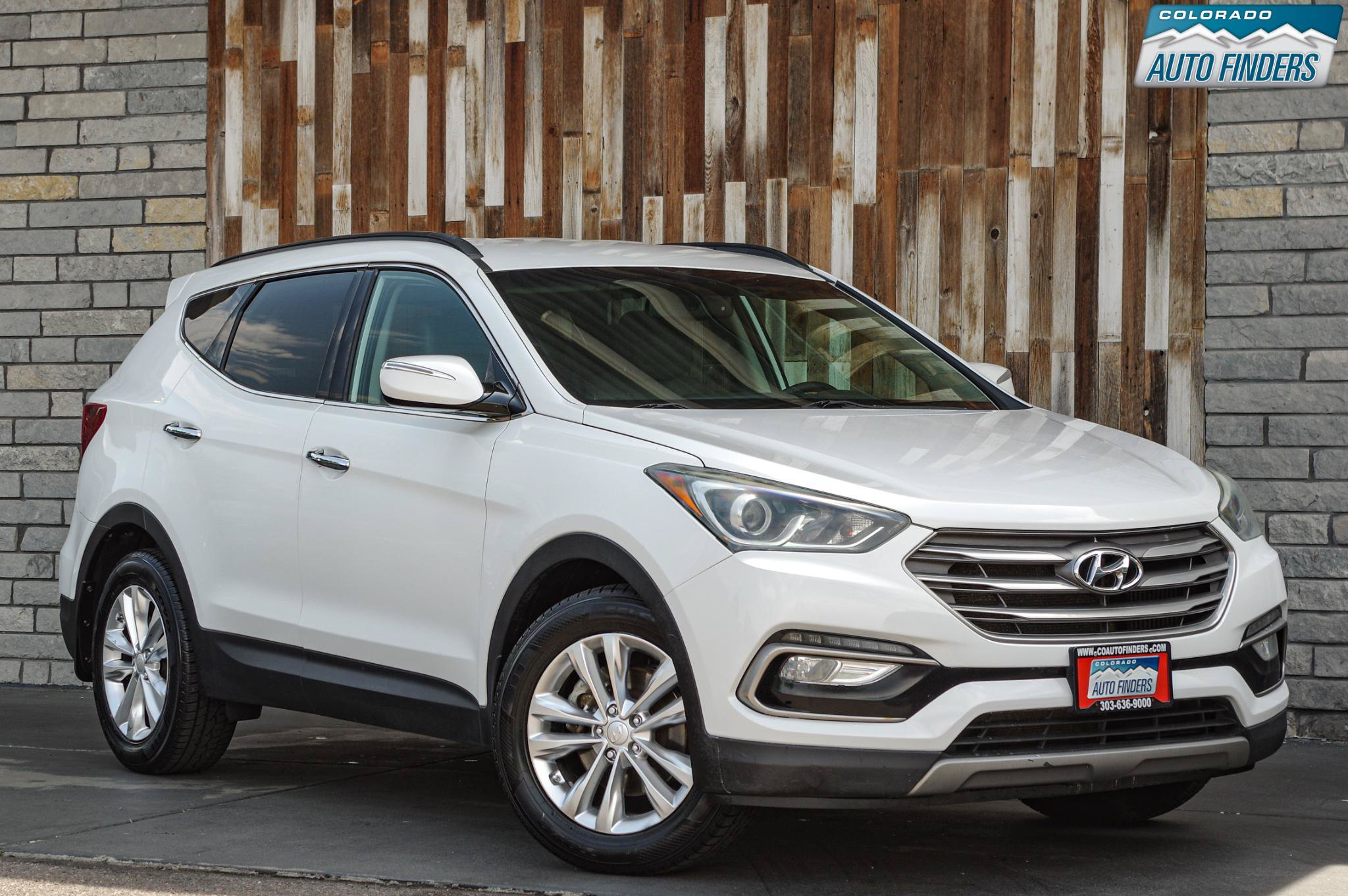 Used 2017 Hyundai Santa Fe Sport 2.0T AWD/4WD image 9