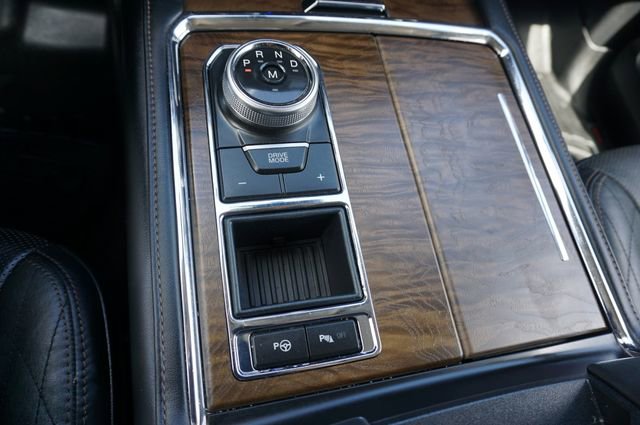Certified 2019 Ford Expedition Max Platinum RWD image 34