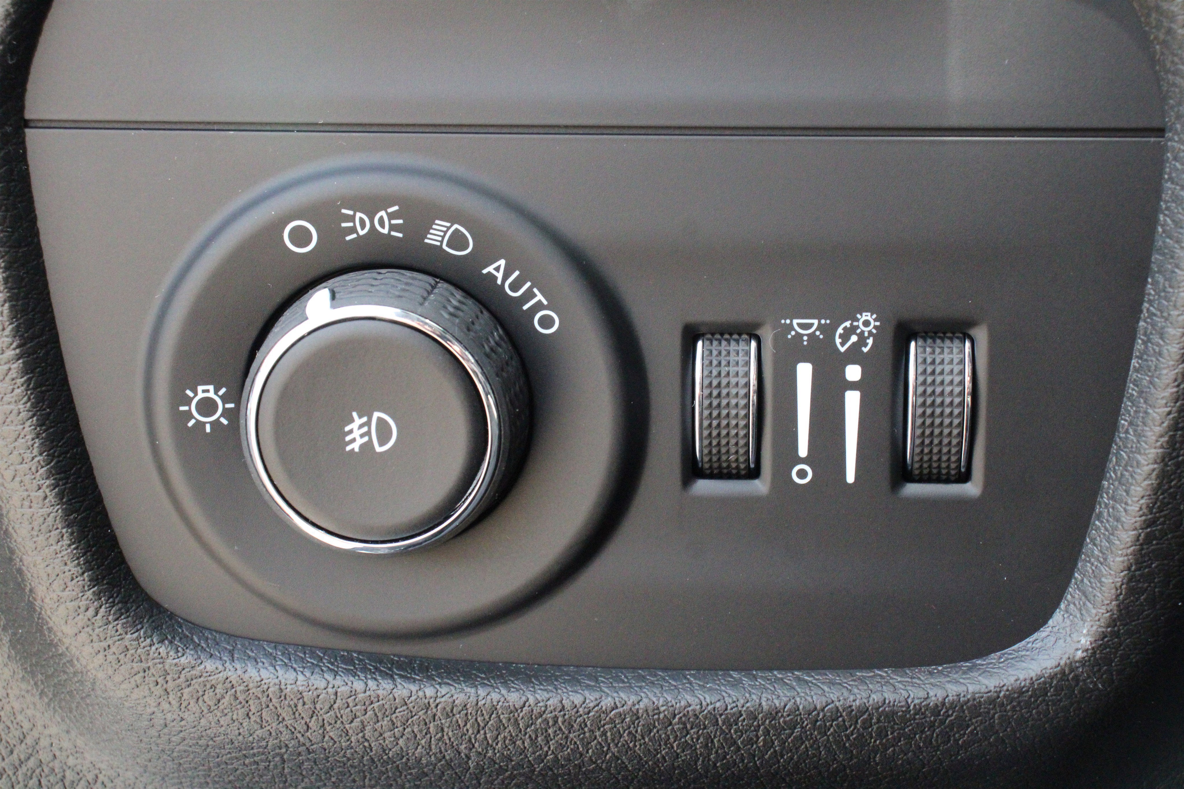 New 2026 Jeep Grand Cherokee Limited image 9