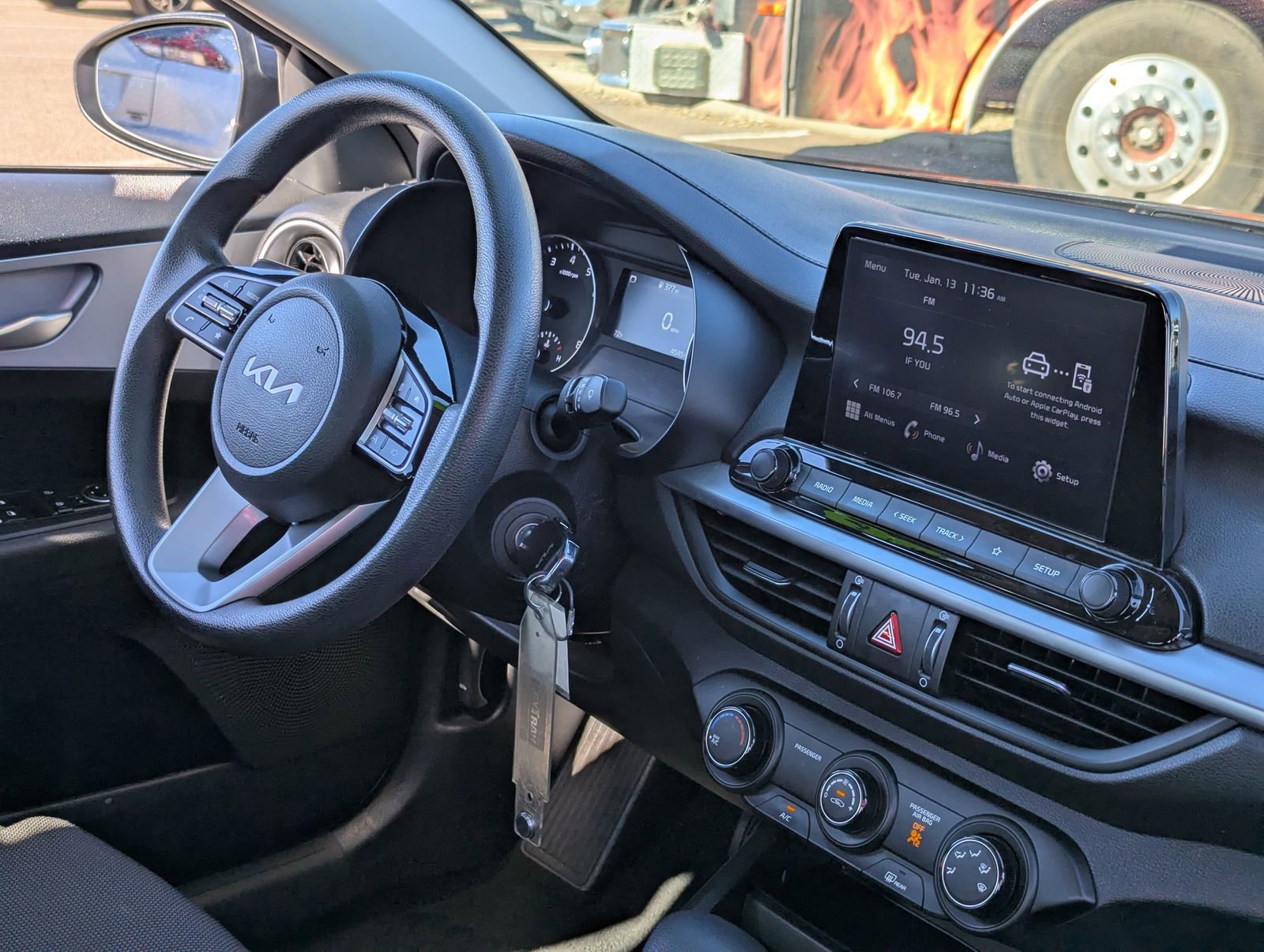 Used 2024 Kia Forte LXS image 12