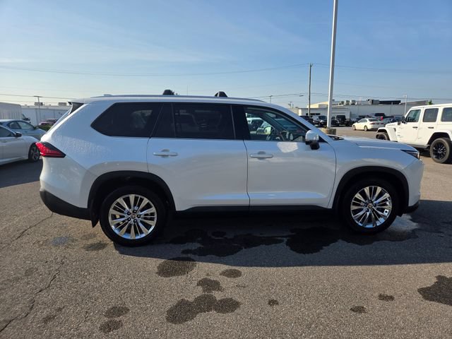 Used 2024 Toyota Grand Highlander AWD image 19