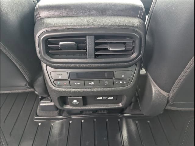Used 2023 Honda Pilot Elite image 17