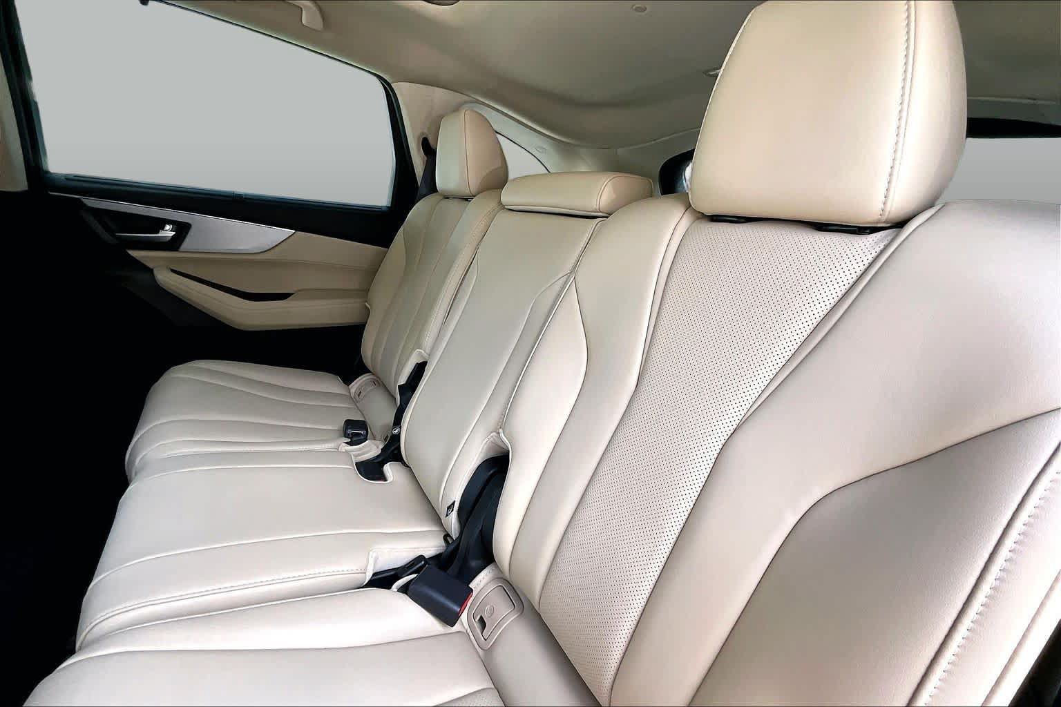 Certified 2024 Acura MDX w/ Technology Package FWD image 21
