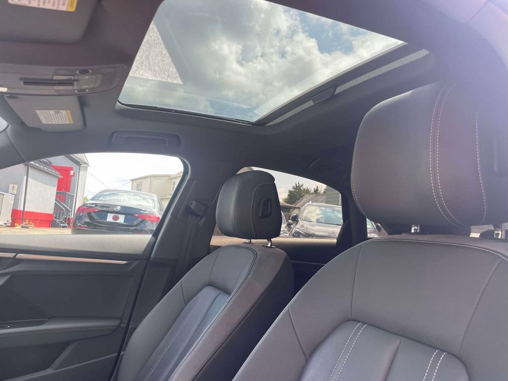 Used 2022 Audi A3 2.0T Premium Plus FWD image 19