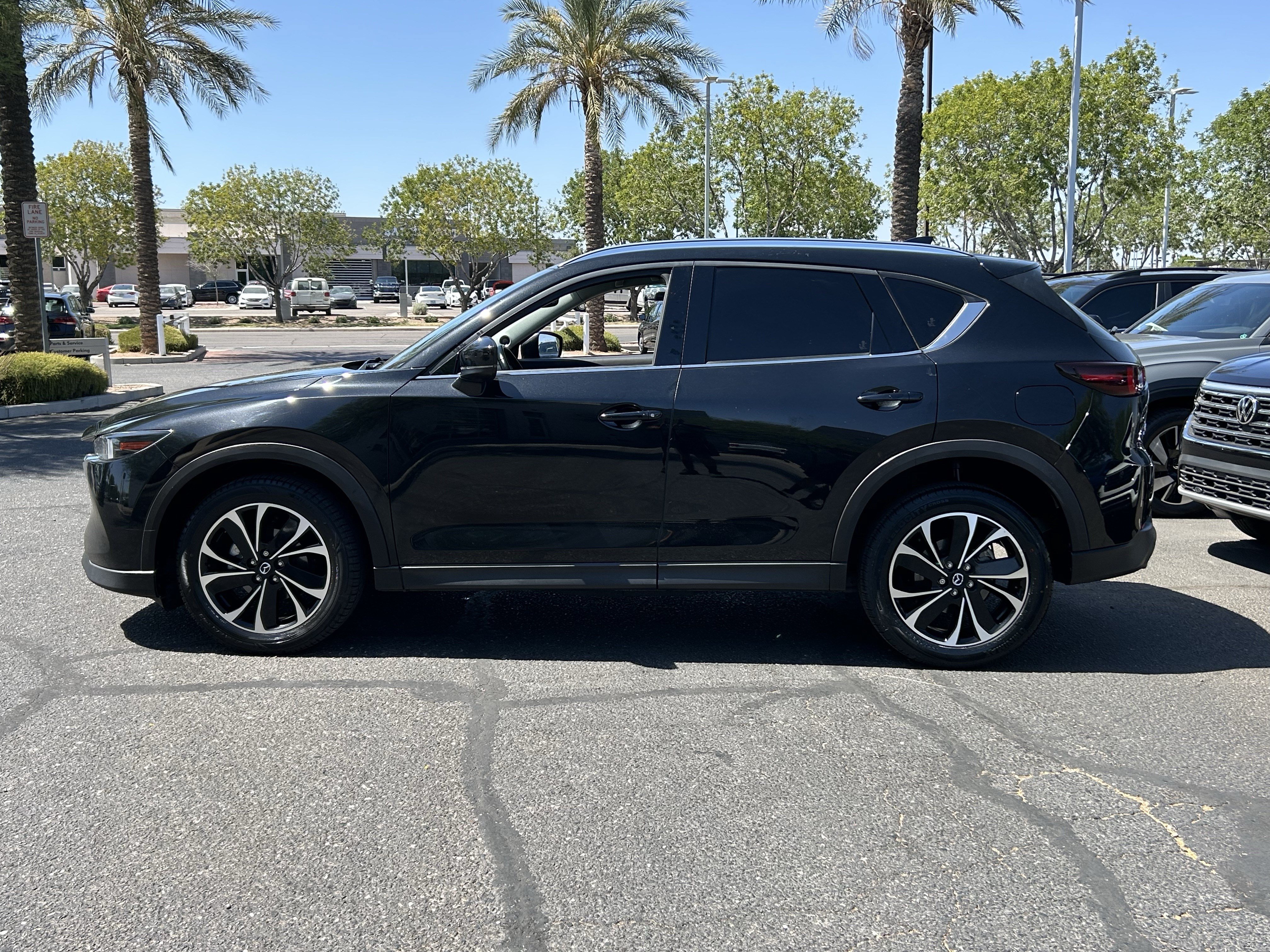 Used 2022 MAZDA CX-5 AWD 2.5 S w/ Premium Plus Pkg image 2