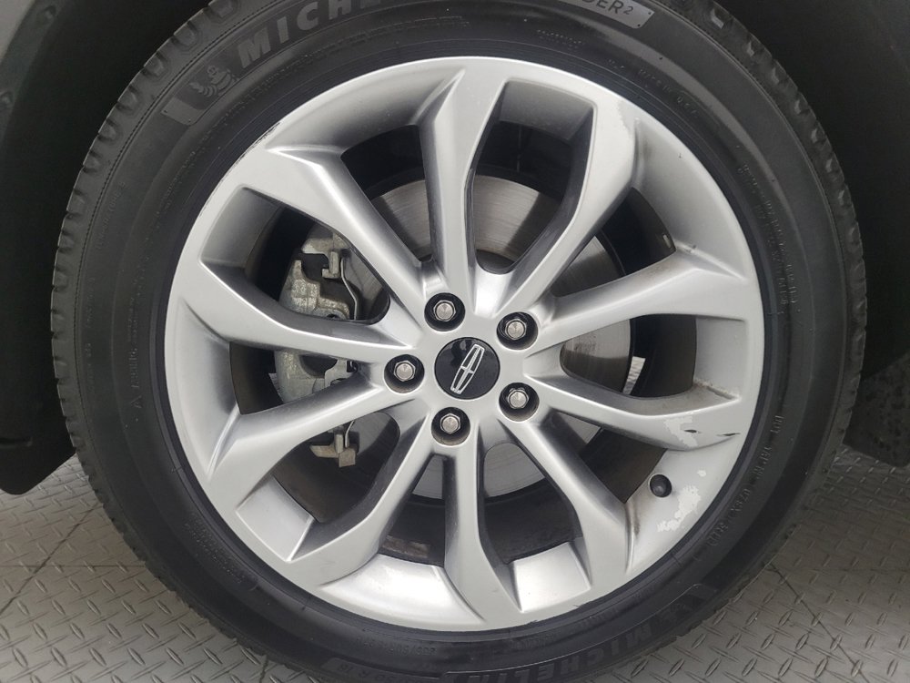 Used 2018 Lincoln MKC Select w/ Select Plus Package FWD image 31