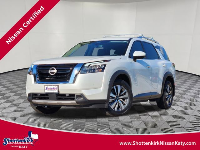 Certified 2025 Nissan Pathfinder SL