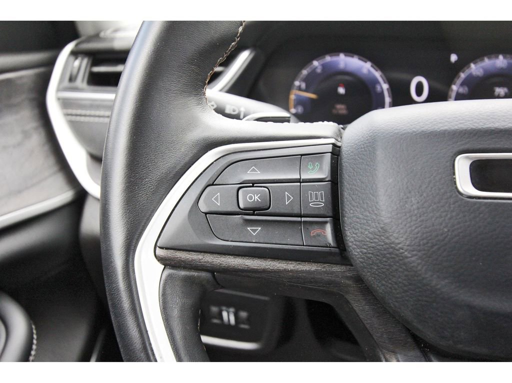 Used 2021 Jeep Grand Cherokee L Limited image 18