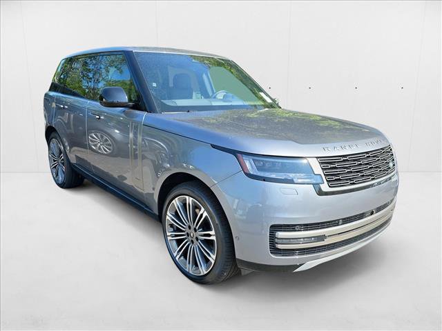 New 2025 Land Rover Range Rover SE image 3