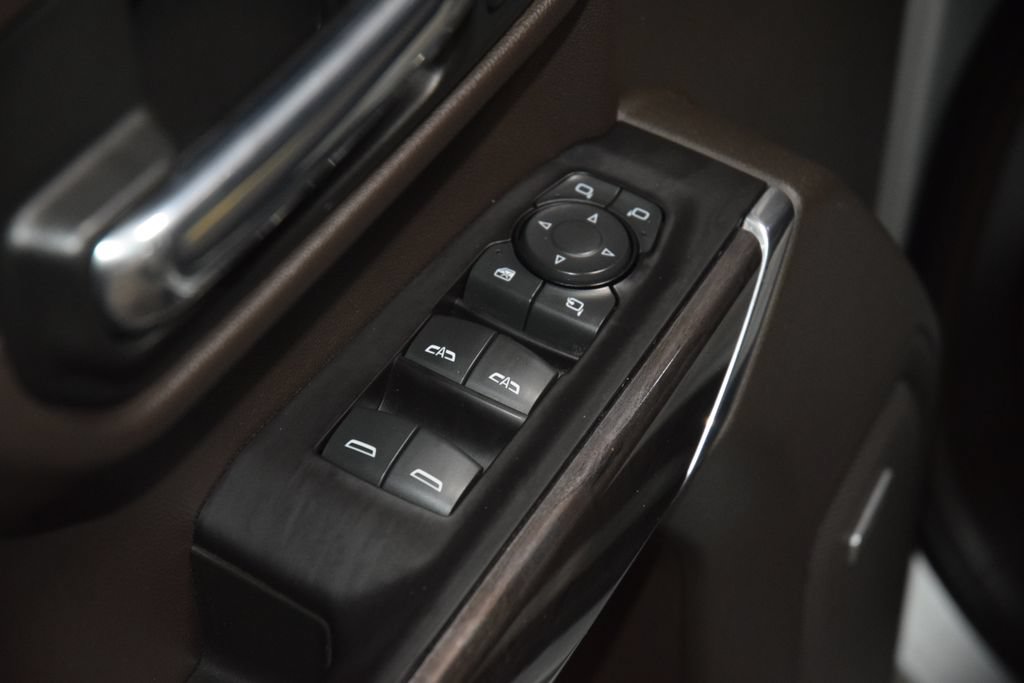 Used 2019 Chevrolet Silverado 1500 LTZ w/ LTZ Premium Package AWD/4WD image 53