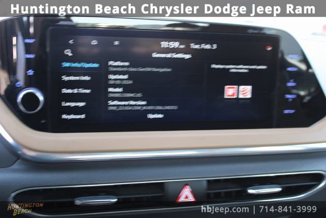 Used 2022 Hyundai Sonata Limited w/ Winter Weather Package image 34